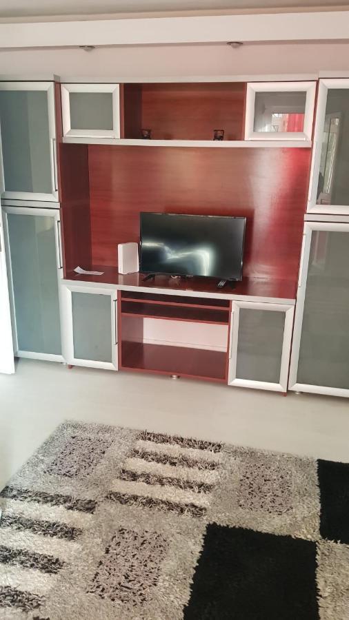 Apartament B Orizont Bacău Exteriér fotografie